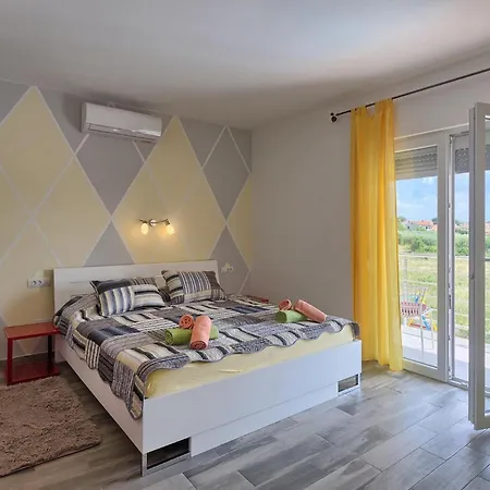 Holiday home Renata *