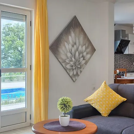 Holiday home Renata